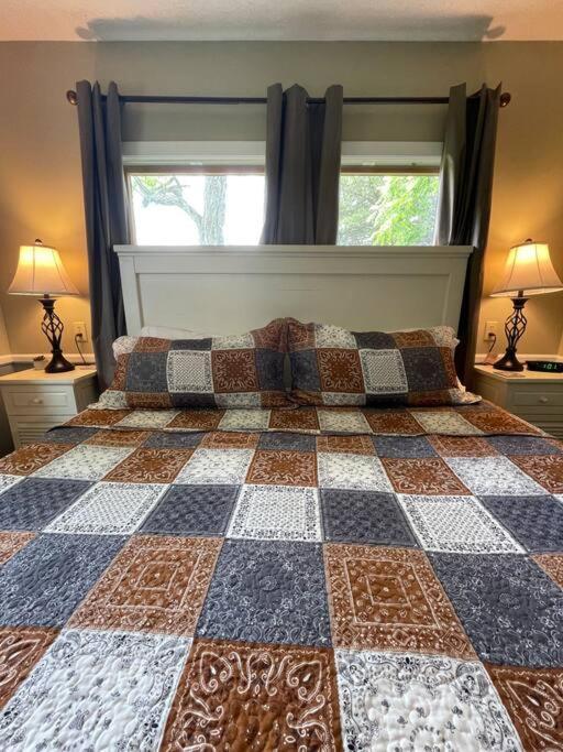 Bourbon Trail Cabin On The Farm Lawrenceburg المظهر الخارجي الصورة